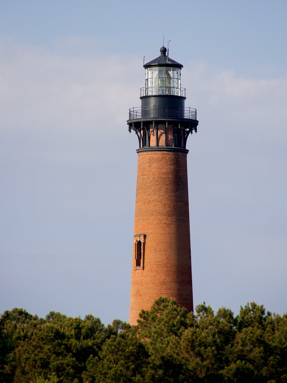 currituck sound lighthouse, lighthouse, outer banks-2868083.jpg